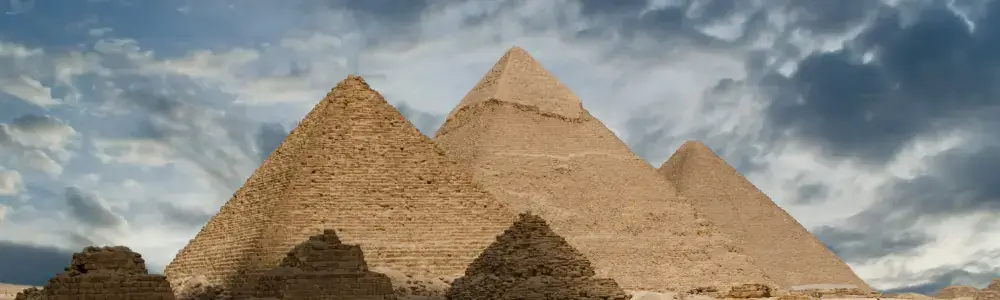 Pyramids-Giza-Egypt-5-Days-Cairo-and-Luxor-Trip