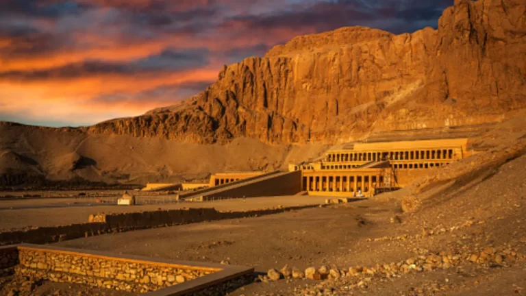 Queen-Hatshepsut