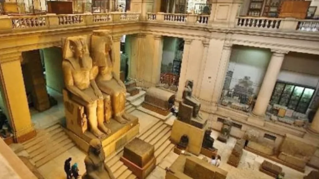 the-egyptian-museum-from-inside