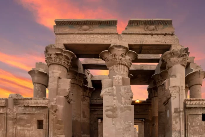 Day Trip from Aswan to Edfu & Kom Ombo Temples