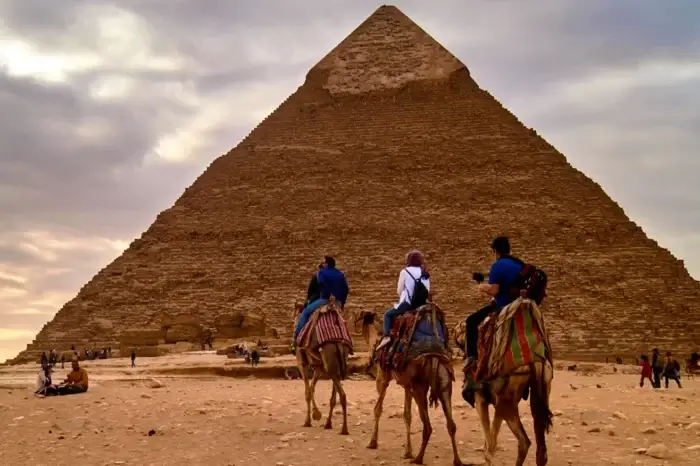 Tour-package-to-visit-Cairo-Alexandria-Luxor-and-Aswan-700x466