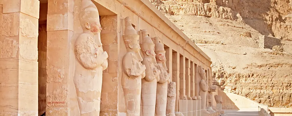 3-Days-Luxor-Tour-Valley-of-queens-Egypta-Tours-Luxor-City