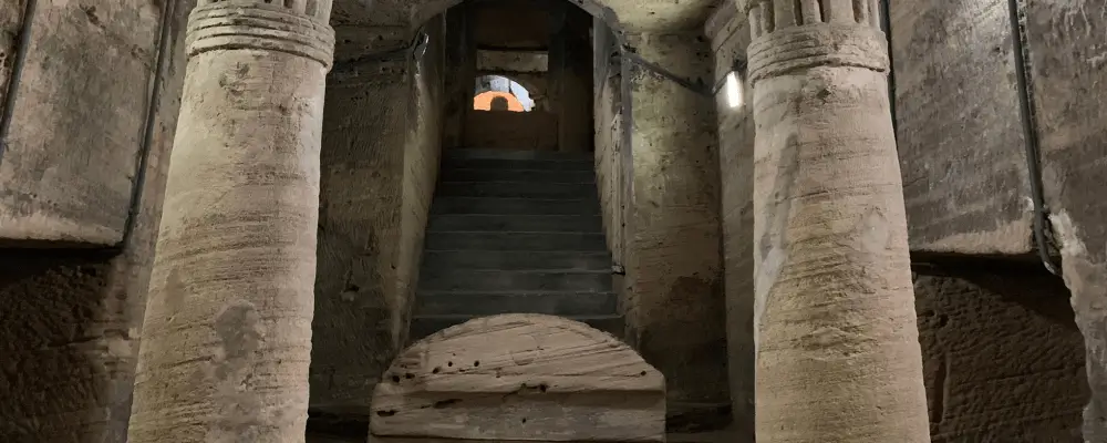 Catacombs-of-Alexandria-City-Egypt
