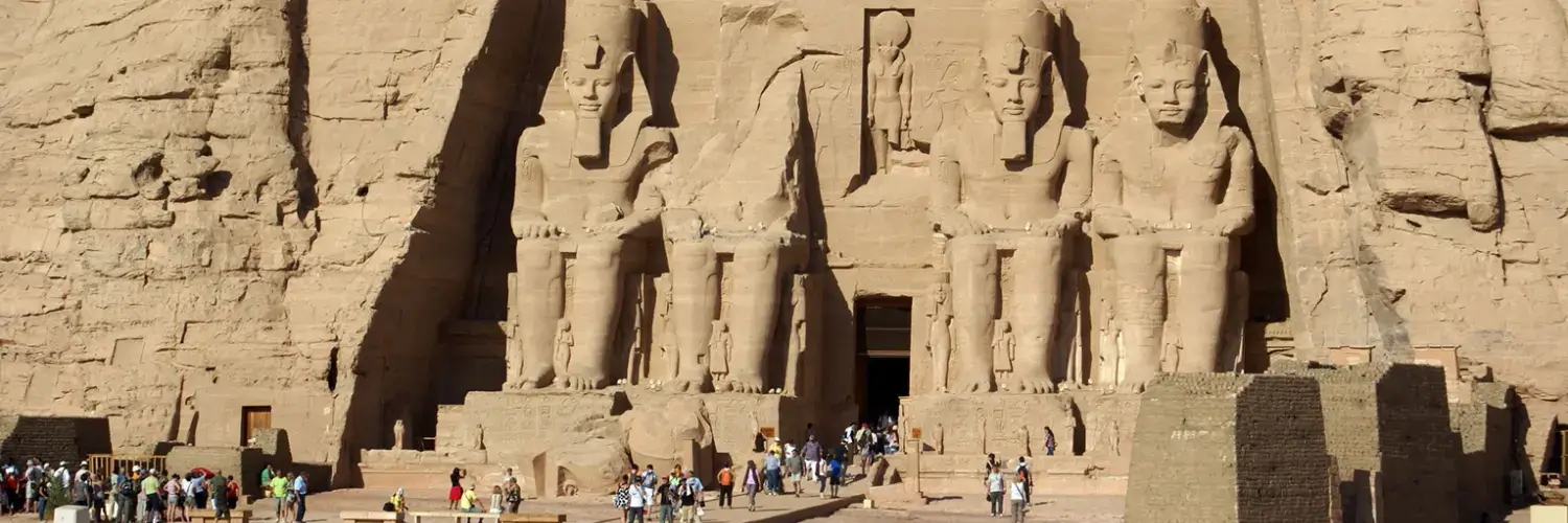 Abu-Simbel-Aswan-Blog