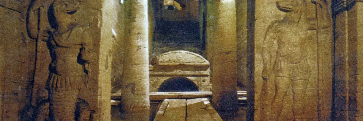 catacombs-of-kom-el-shoqafa-By-Egyptatours