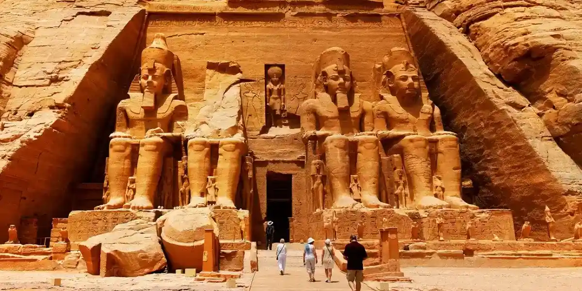 8-days-discovering-ancient-egypt-abu- simbel-temples