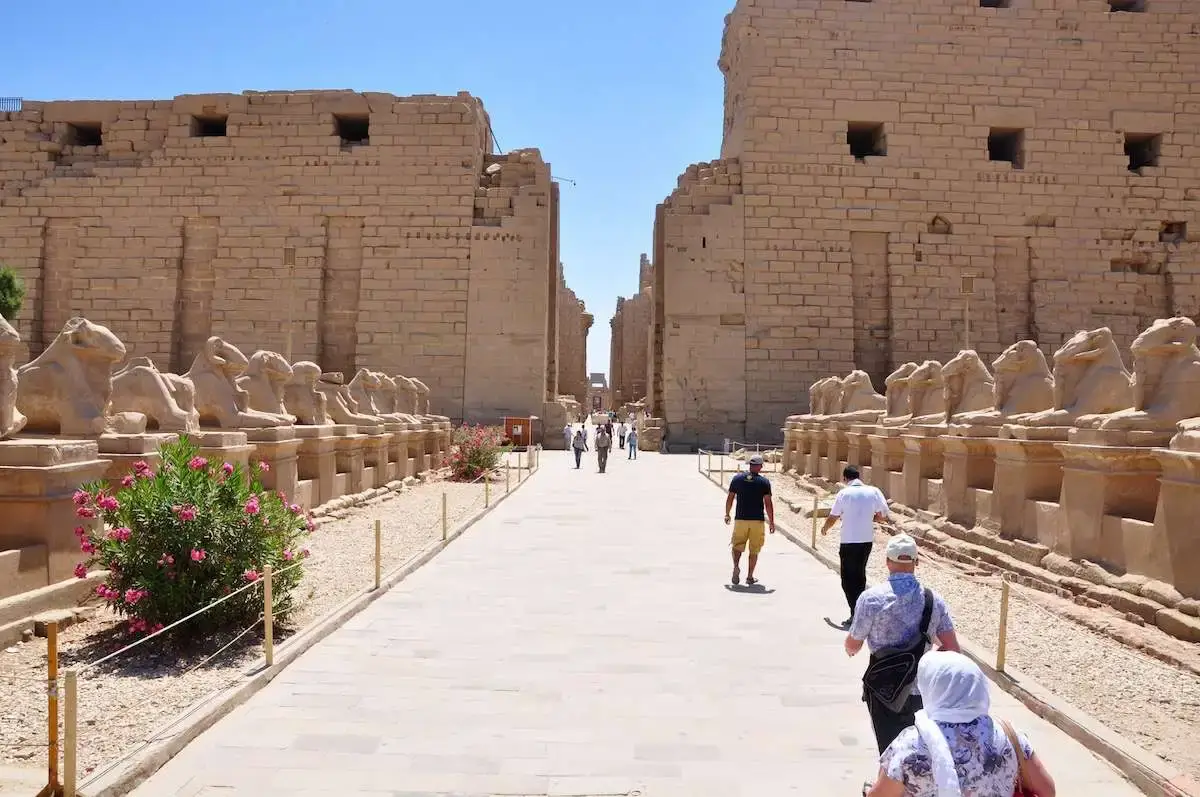 Day-Tour From-Safaga-To-Luxor