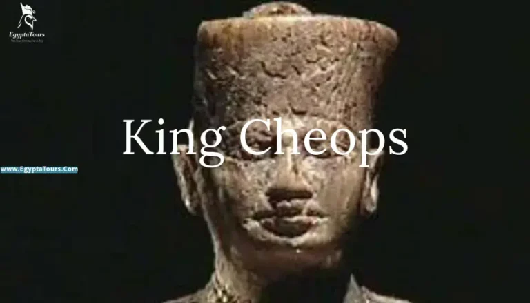 King-Cheops-EgyptaTours