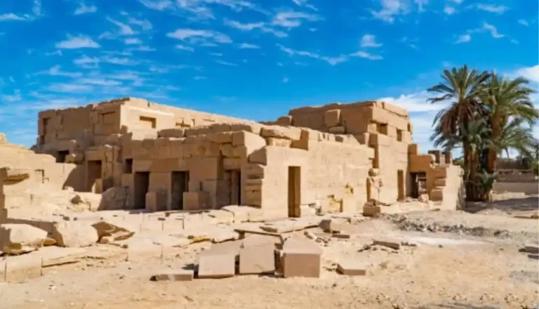 Houses-in-Ancient-Egypt-Discover-the-Magical-Architecture-EgyptaTours