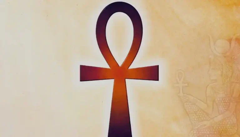 Discover-the-Ankh-Symbol-Unlocking-Eternal-Life-and-Positive-Energy-EgyptaTours