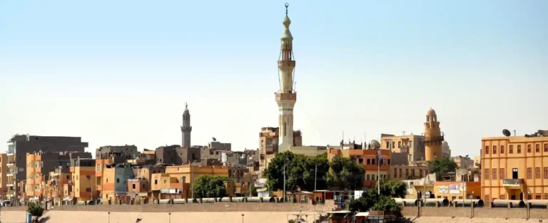Esna-City-Awaits-Experience-the-Magic-of-Egypt's-Tranquil-Treasure