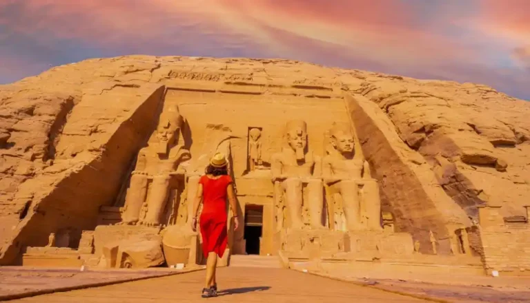 How-to-Enjoy-a-Luxury-Vacation-to-Egypt-EgyptaTours