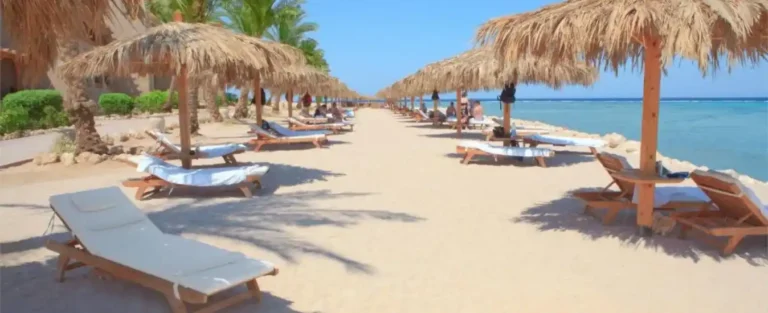 Exploring-Soma-Bay-Best-Traveler's-Guide-EgyptaTours-Featured-Image