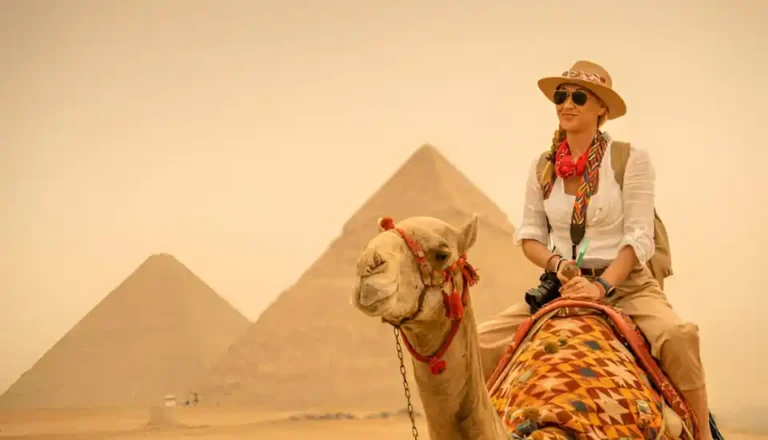Strange-Facts-About-the-Pyramids-EgyptaTours