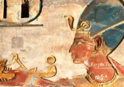 Ancient-Golden-and-Black-Crown-Egyptian-Featured-Image-EgyptaTours