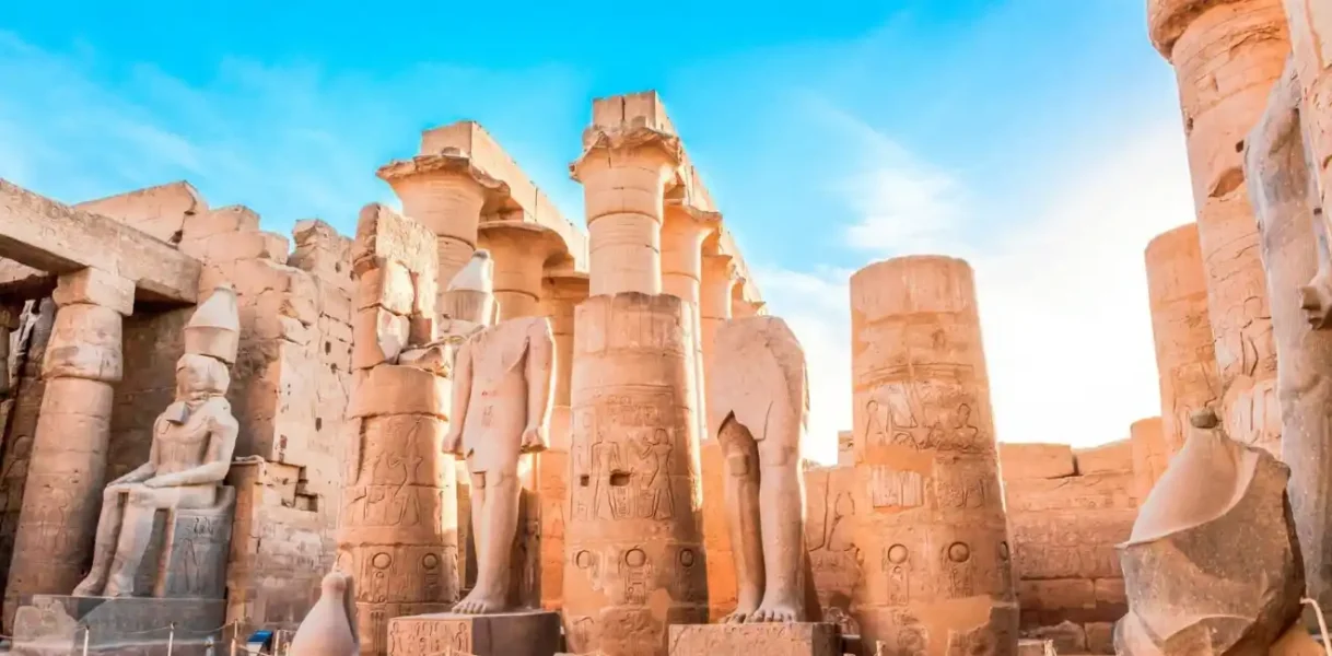 Fascinating 2 Days Luxor Tour from Safaga