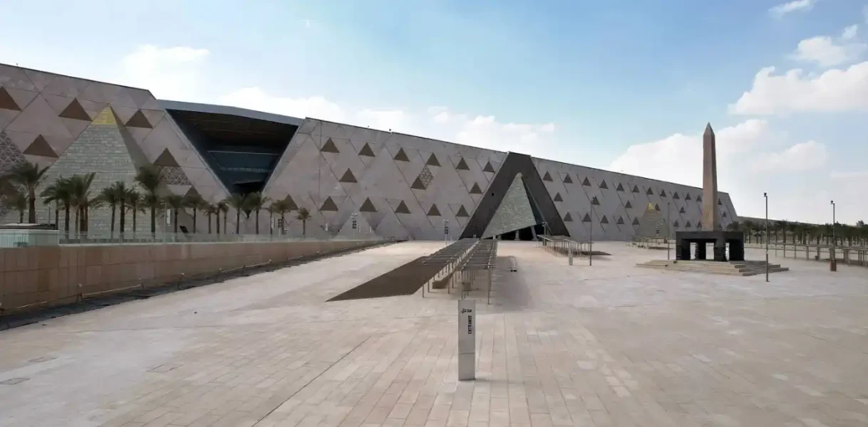 Grand Egyptian Museum Tour: Magical Day Tour