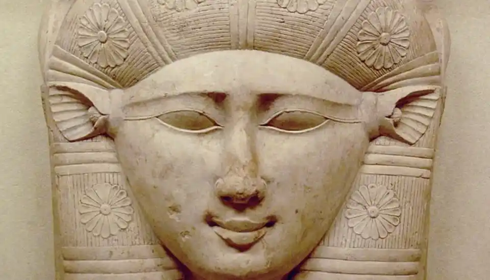 Hathor-Goddess-of-Love-EgyptaTours