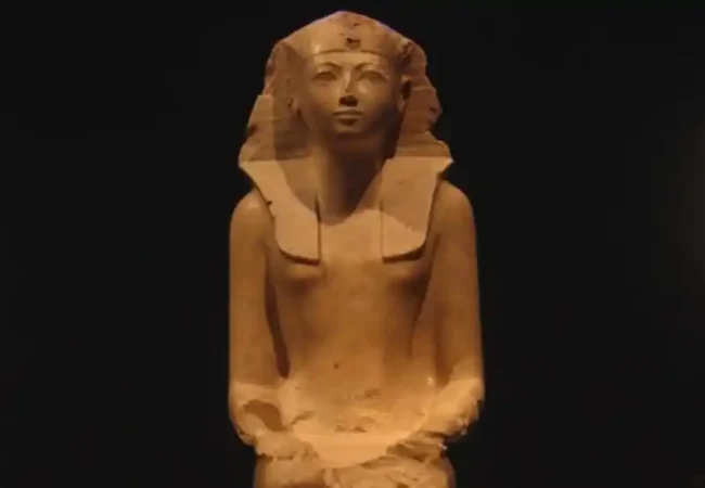 Queen-Hatshepsut-family-Tree-EgyptaTours