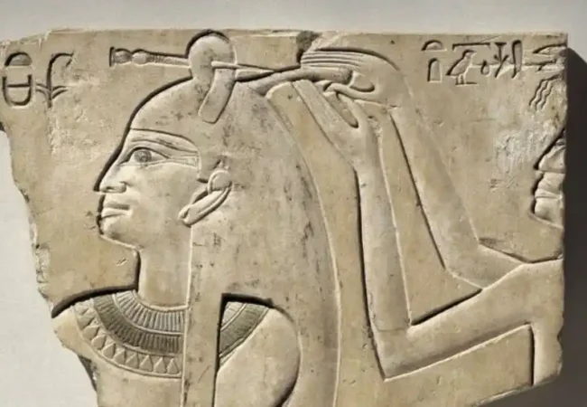 Queen-Neferu-EgyptaTours