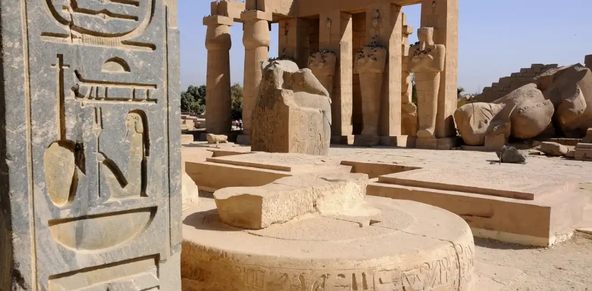 1 Day Tour to Valley of Queens Habu and Ramesseum