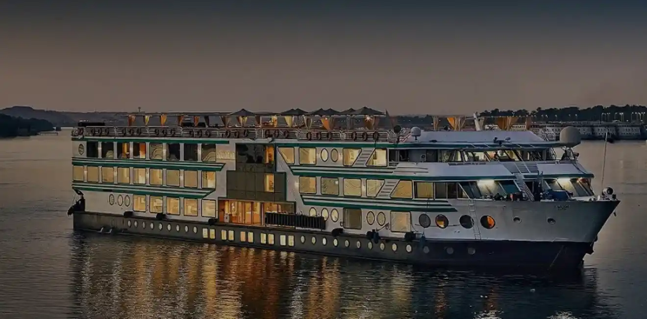 Egypt-Accommodations-Nile-Cruises-EgyptaTours