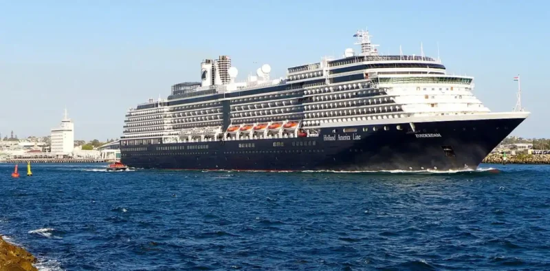 Shore Excursions for Cruises Stop in Safaga Port 18 Zuiderdam-Safaga-Shore-Excursions-From-Safaga-EgyptaTours-Featured