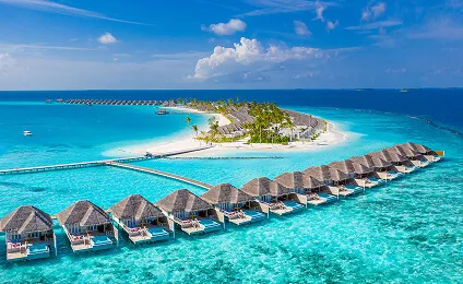 Crystal-Clear Waters & White Sands. 2 inspiration details2