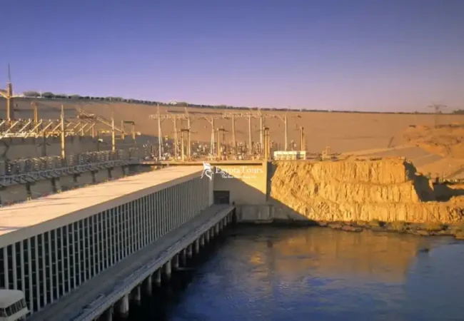 15-Days-Egypt-Christmas-New-Year-Tour-The- High-Dam-EgyptaTours
