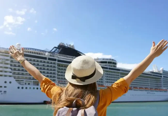 How -to -Enjoy -Solo -Traveler- Nile- Cruise-Egypta-Tours