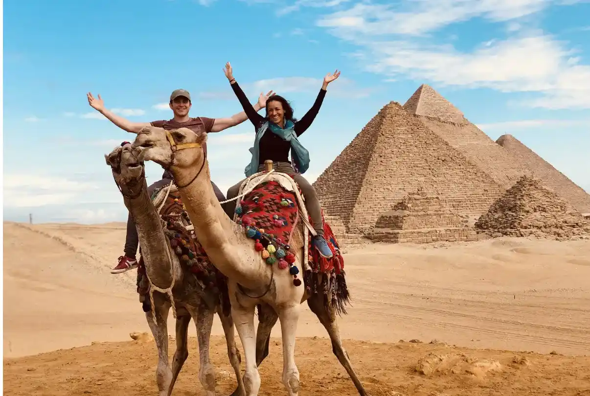 6-Days -Pyramids- and -Coptic- Cairo-Egypta-Tours-featured