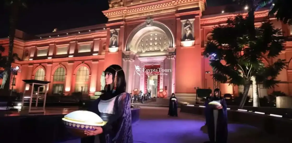 Egyptian-Museum-Cairo-15-Days-Cairo-Sharm-Alexandria-And-Nile-Cruise-Tour-EgyptaTours